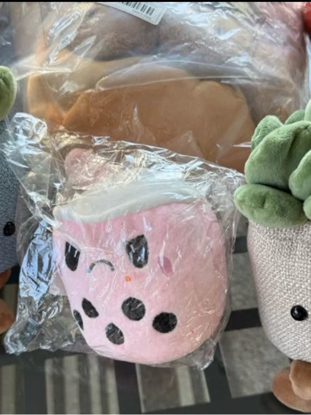 Nenalayo Cute Boba Tea Plushies Toy, 6 pieces as shown in pictures.